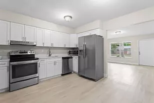 5880 NW 19th St, Sunrise, FL 33313 - Photo 5