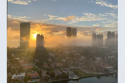 19195 NE 36th Ct #1706, Aventura, FL 33180 - Photo 13