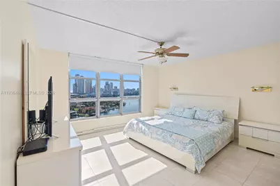 19195 NE 36th Ct #1706, Aventura, FL 33180 - Photo 5