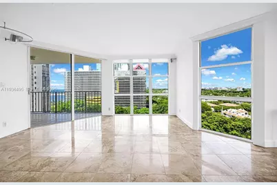 1915 Brickell Ave #C1213, Miami, FL 33129 - Photo 9