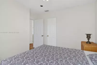 6711 NW 72nd St, Tamarac, FL 33321 - Photo 19