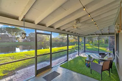 5124 S University Dr, Davie, FL 33328 - Photo 29