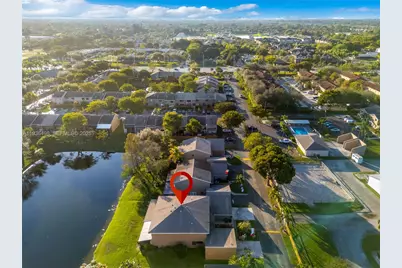 5124 S University Dr, Davie, FL 33328 - Photo 41