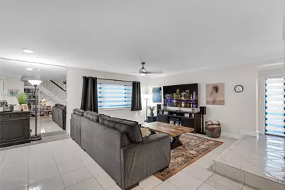 5124 S University Dr, Davie, FL 33328 - Photo 7