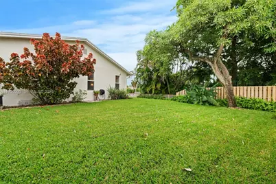 2324 NW 107th Ter, Sunrise, FL 33322 - Photo 45