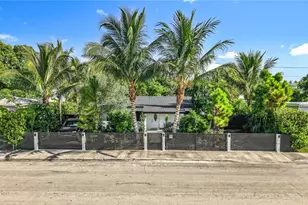 10045 SW 172nd St, Miami, FL 33157 - Photo 3