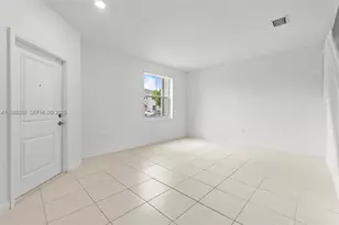 2668 SE 19th St, Homestead, FL 33035 - Photo 5