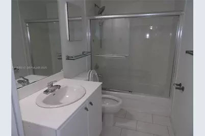 2740 SW 28th Ter #301, Miami, FL 33133 - Photo 5