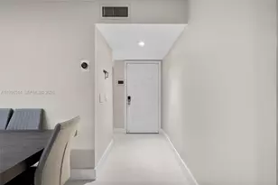 20310 NE 3rd Ct, Miami, FL 33179 - Photo 3