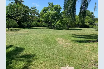8245 SW 100th St, Miami, FL 33156 - Photo 9