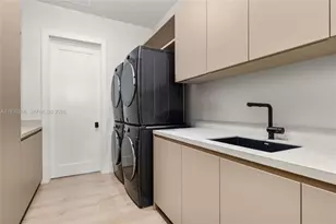 6003 SW 80th St, South Miami, FL 33143 - Photo 59