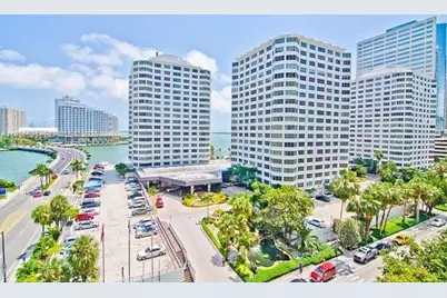 801 Brickell Bay Dr #761, Miami, FL 33131 - Photo 1