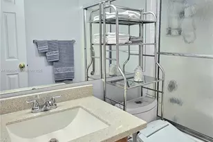 62 Islewood C, Deerfield Beach, FL 33442 - Photo 11