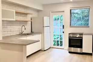 2538 SW 11th St, Miami, FL 33135 - Photo 3