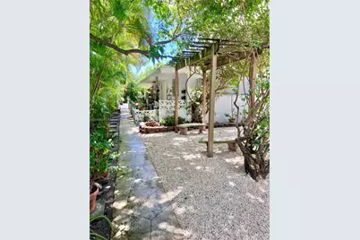 2538 SW 11th St #2, Miami, FL 33135 - Photo 1