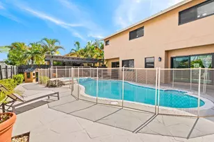 223 SE 8th St, Dania Beach, FL 33004 - Photo 41