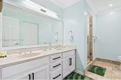 223 SE 8th St, Dania Beach, FL 33004 - Photo 23