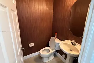 904 SW 154th Path, Miami, FL 33194 - Photo 9