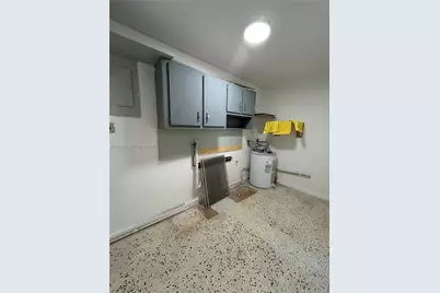 442 E 29th St #442, Hialeah, FL 33013 - Photo 15