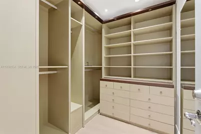 3135 NE 211 St, Aventura, FL 33180 - Photo 25