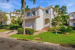 3135 NE 211th St, Aventura, FL 33180 - Photo 3