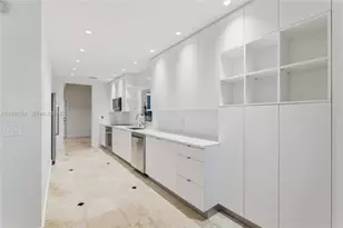 3135 NE 211th St, Aventura, FL 33180 - Photo 11