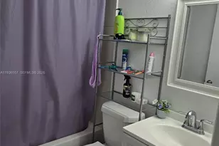 8400 SW 154th Cir Ct, Miami, FL 33193 - Photo 9