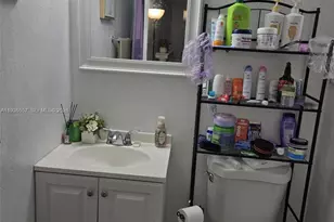 8400 SW 154th Cir Ct, Miami, FL 33193 - Photo 7