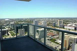 253 NE 2nd St, Miami, FL 33132 - Photo 13