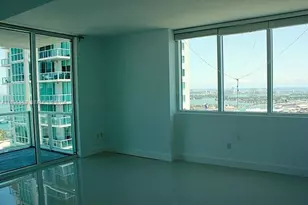 253 NE 2nd St, Miami, FL 33132 - Photo 15