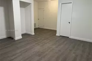 15240 NE 8th Ave, Miami, FL 33162 - Photo 7