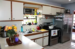 2102 SW 106th Ct, Miami, FL 33165 - Photo 19