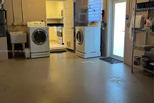 3912 Garfield St, Hollywood, FL 33021 - Photo 23