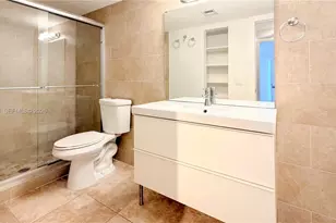 643 Vista Isles Dr, Sunrise, FL 33325 - Photo 3