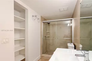 643 Vista Isles Dr, Sunrise, FL 33325 - Photo 5