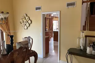 3161 Venice Way, Miramar, FL 33025 - Photo 7