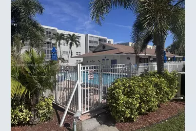 1025 SE 3rd Ave #102, Dania Beach, FL 33004 - Photo 33