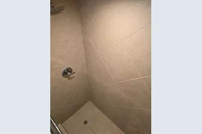 325 S Biscayne Blvd #3221, Miami, FL 33131 - Photo 7