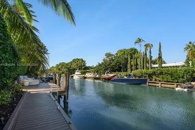 761 Buttonwood Ln, Miami, FL 33137 - Photo 47