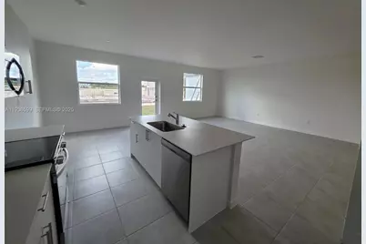 19571 SW 339 Terrace, Homestead, FL 33034 - Photo 3