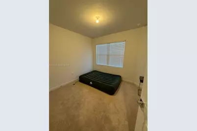 141 NE 13th Ter, Homestead, FL 33033 - Photo 9