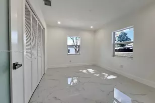 542 E 20th St, Hialeah, FL 33013 - Photo 31