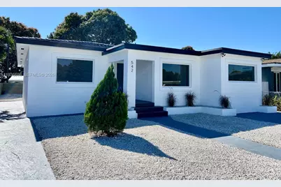 542 E 20th St, Hialeah, FL 33013 - Photo 5