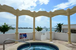 7601 E Treasure Dr, North Bay Village, FL 33141 - Photo 21