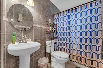 3738 NW 207th Dr, Miami Gardens, FL 33055 - Photo 15