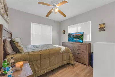 3738 NW 207th Dr, Miami Gardens, FL 33055 - Photo 21