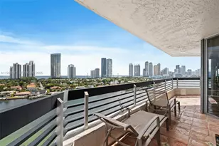 19101 NE 36th Ct, Aventura, FL 33180 - Photo 11