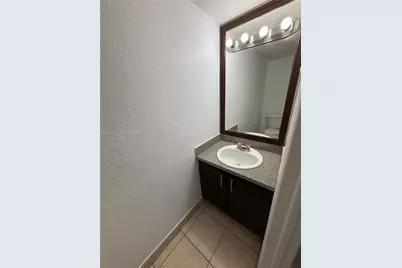 1305 W 53rd St #406, Hialeah, FL 33012 - Photo 9