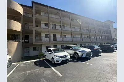 8851 NW 119th St #4303, Hialeah Gardens, FL 33018 - Photo 23