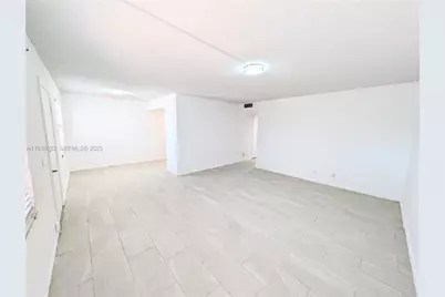 850 SW 133rd Ter #202B, Pembroke Pines, FL 33027 - Photo 5